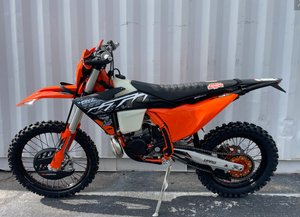 K-T-M 300 XC-W 2026 de Alta Calidad, Hardenduro de Grado Industrial, Hecho en EE. UU. - Product Image 2