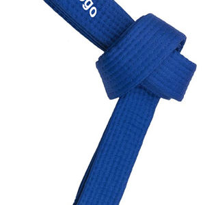 Cinturones de Karate multicolor Calidad Premium Cinturones de Karate hechos a medida Nuevo diseño Ropa de entrenamiento para Artes Marciales Usar cinturones de Karate - Product Image 3