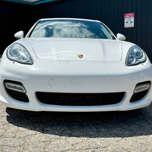 2011 pors.che Panamera เทอร์โบ500แรงม้า V8เทอร์โบคู่, AWD, สปอร์ตโครโนแพ็คเกจบวก, การปรับเปลี่ยนบางอย่าง