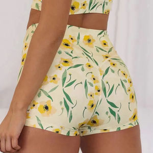 Venta caliente Pantalones cortos de yoga Impresión de sublimación Nueva llegada Producto Personalizado Logotipo Imprimir Mujeres Pantalones cortos de gimnasio - Product Image 2