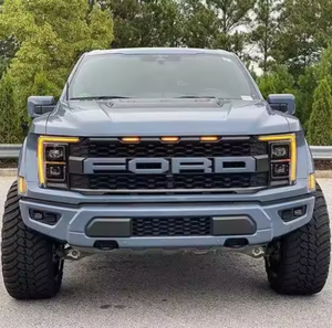 Ford F-150 Raptor RHD/LHD SUV d'occasion en bon état, années 2010-2023, avec sièges en cuir intérieur foncé, moteur 8 cylindres, boîte automatique à 6 vitesses - Product Image 4