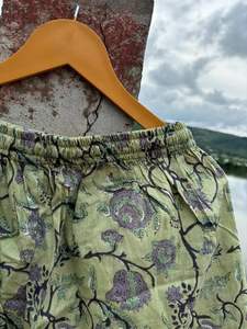 กางเกงขาสั้นผ้าฝ้าย Jaipur พร้อมกระเป๋าขนาดเล็กสไตล์ฮิปปี้โบฮีเมียนแบบเชือกลายดอกไม้โบฮีเมียนกางเกงขาสั้นแฮนด์เมดสไตล์โบฮีเมียนผ้าฤดูร้อน - Product Image 2