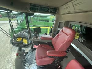 High Efficiency Premium Quality Agricultural CASE IH 8250 Combine <b>Harvester</b> For Sale - Product Image 6