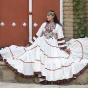 ROBES AFGHANISES BRODÉES LOURDES AVEC MATÉRIAU AFGHANI ANTIQUE COMME DES PIÈCES DE MONNAIE CHARMA LACE HEAVY ANTIQUE GALLA AVEC BELLE PATCH - Product Image 2