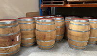 Vente en gros de fûts à bière, seaux à vin et barils à eau en chêne français et américain (Marron/Argent) - Origine UG
