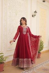 Salwar de Georgette para Fiesta con Dupatta, Vestido Étnico Largo Bordado de Diseñador para Mujer - Product Image 2