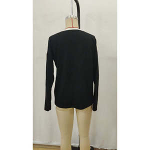 Blusa de viscosa de dos hilos con cuello en V y manga larga para mujer, 29193 - Negro - Product Image 5