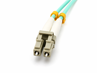 Kabel Patch Fiber Optik Multimode LC/UPC ke LC/UPC OM3 50/125um Duplex untuk Jaringan FTTH Pusat Data
