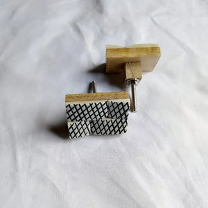 ลูกบิดเรซิ่นตกแต่งด้วยทองเหลืองสำหรับตู้ครัวลิ้นชักดึงตู้เสื้อผ้าและเฟอร์นิเจอร์ไม้ - Product Image 1