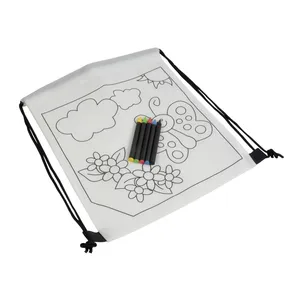 Ensemble de crayons de cire avec mini sac à dos TNT pour cadeaux promotionnels - Product Image 3