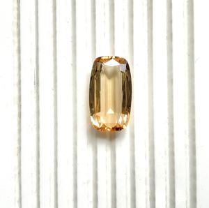 พลอยทัวร์มาลีนสีเหลือง 20.33 กะรัต ทรงคุชชั่น เจียระไนเหลี่ยม  เปลี่ยนสีได้ สำหรับทำเครื่องประดับคุณภาพสูง คุณภาพธรรมชาติ - Product Image 4