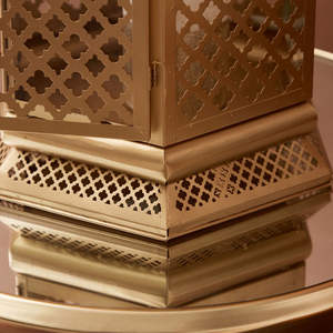 Últimas Novedades 2025: Faroles Marroquíes Dorados de Navidad, de Metal y Cristal, Hechos a Mano, con Diseño Calado Personalizado, para Mesa y Suelo - Product Image 5