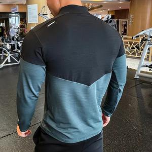 Venta al por mayor Activewear Nuevo Diseño Slim Fit Compresión ropa de gimnasio Manga larga completa Lujo ropa activa cuarto de camisa con cremallera para los hombres - Product Image 3