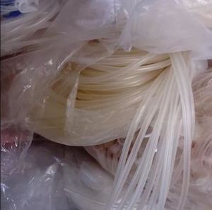 Rechaper les Tubes et sacs médicaux en PVC, déchets médicaux en PVC souple et déchets de qualité pour Tubes médicaux en PVC, déchets de PVC à vendre - Product Image 6