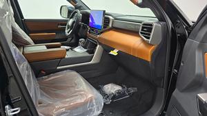 Toyota Tundra 1794 Edición Limitada 2024 con potente motor híbrido i-FORCE MAX y suspensión FOX mejorada - Product Image 6