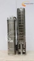 Système de pompage solaire submersible haute pression en métal de 10 CV à haut rendement pour l'irrigation agricole et le levage d'eau des puits profonds