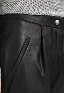 กางเกงหนังผู้หญิง ไซส์ใหญ่ สีดำ เอวสูง กระชับรูปร่าง ยกกระชับสะโพก ทรงเข้ารูป สำหรับเล่นกีฬาหรือใส่ในชีวิตประจำวัน รุ่นท็อป รอนเพ็กซ์ กางเกงหนังผู้หญิง - Product Image 6