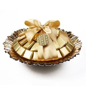 Bandeja de chocolate de plata de lujo con pedestal y acento de pájaro dorado para Eid Diwali y regalos corporativos - Product Image 6