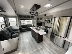 Nuevo 2025 Keystone Montana High Country 385BR - Product Image 5