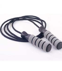 Corde à sauter réglable avec logo personnalisé en gros de fitness avec manche en bois de haute qualité - Product Image 2