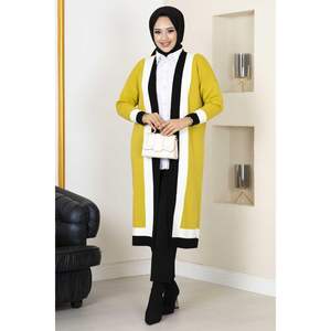 Cárdigan Hijab de punto a rayas para mujer en blusas y camisas verde aceite Categoría de producto - Product Image 1