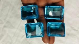 อัญมณี trimurti โรงงานสีฟ้าบุษราคัมเหลี่ยมเพชรพลอยทุกขนาดและรูปร่างที่น่าสนใจคุณภาพอัญมณีหลวม - Product Image 2