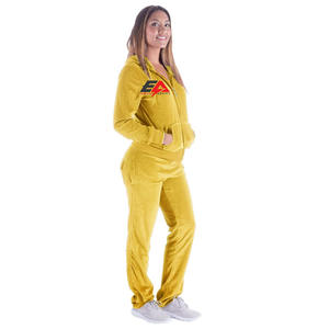 Survêtement de jogging de sport pour femmes personnalisé Offre Spéciale ensemble de 2 pièces de haute qualité pour l'hiver Style décontracté de couleur unie - Product Image 1