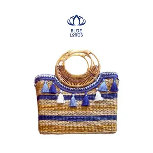 Bolso de jacinto de agua hecho a mano para mujer, bolsa con flores - Product Image 1