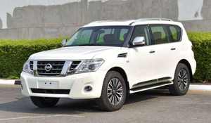 Nissan Patrol V8 City LE 2021-2022 d'occasion, berline essence, transmission intégrale, sièges en cuir, intérieur foncé, pneus R18, boîte automatique, toit ouvrant panoramique, caméra de recul 360° - Product Image 2