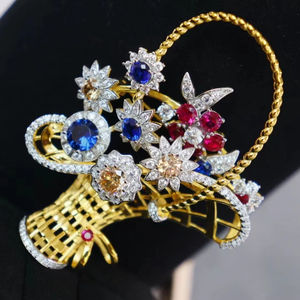 Broche de Plata de Ley de Lujo con Diseño de Cesta de Flores y Circonitas 5A, Joyería de Circonita para Regalo de Boda, Compromiso o Fiesta - Product Image 1