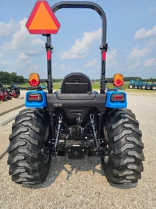 Tractor Agrícola NUEVO/USADO 2025 LS MT232HE 30 HP 4WD con Bomba de Motor y Caja de Cambios EN VENTA - Product Image 5