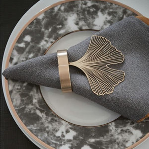 Anneaux de serviette en laiton antique de qualité supérieure conception de fil en métal pour la maison Restaurants hôtels Tables de fête mariages - Product Image 1