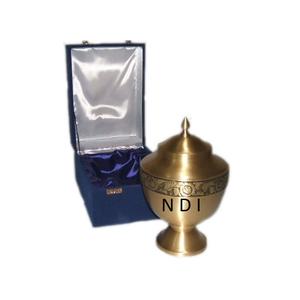 Urnes funéraires décoratives courbées à la main, urnes funéraires pour cendres de crémation, urnes de crémation en laiton massif de qualité supérieure - Product Image 6