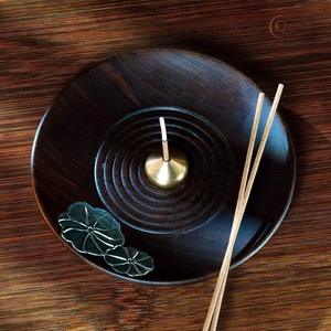 Porte-encens en bois naturel écologique durable avec un design minimaliste pour la méditation religieuse, l'aromathérapie et les intérieurs zen - Product Image 2