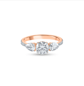 Bague de fiançailles de luxe en or rose 14 carats avec trois diamants éblouissants et un look sophistiqué de bijoux indiens - Product Image 2