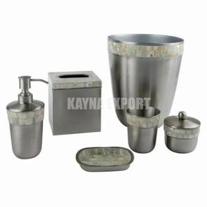 Ensemble de salle de bain tendance en acier inoxydable de qualité supérieure ensemble de salle de bain poli et brillant au design martelé en métal - Product Image 6