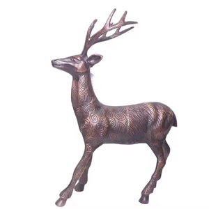 Statue de renne moderne Sculpture décorative de table Statue d'animal en métal de première qualité par décor impex - Product Image 4