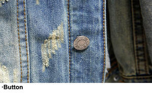 แจ็คเก็ตเดนิมลำลองสไตล์ไฮสตรีท ผ้าซาตินโพลีเอสเตอร์ 100% ระบายอากาศ กันลม ตัดเย็บตามสั่งสำหรับผู้ชาย ฤดูหนาว - Product Image 4