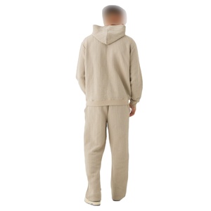 Survêtement en coton écologique, coupe thermique confortable pour les détaillants de mode éthique, marques de style de vie bien-être, grande taille, hiver - Product Image 4