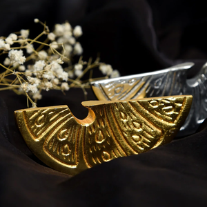 Abrebotellas de Metal con forma de rebanada de latón AK en acabado dorado Abrebotellas personalizado para accesorios de barra/utensilios de cocina - Product Image 2