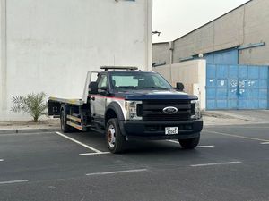 Ford F-Series con Trasmissione Automatica, Motore Diesel Euro 6, 3 Assi, Potenza 400 - 499 CV - Product Image 3