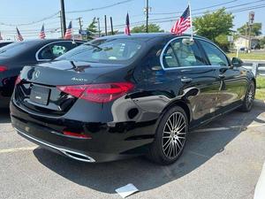 Mercedes-Benz C-Class C 300 4MATIC ปี 2024 สภาพดีเยี่ยม เกียร์อัตโนมัติ เบาะหนัง ยาง R18 กล้อง 360 องศา - Product Image 4