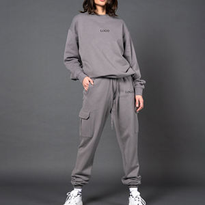 PromotionCustom bordado Logo Blank Sweat Suit Mujeres Pantalones de chándal Sudadera con capucha Conjunto Algodón Sweatsuit & Chándales - Product Image 1
