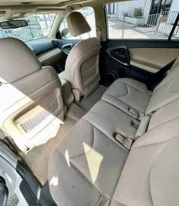 Toyota RAV4 2011 Usado, Volante a la Izquierda, Interior Oscuro, SUV Automático con Envío Global Gratuito - OFERTA PROMOCIONAL - Product Image 4