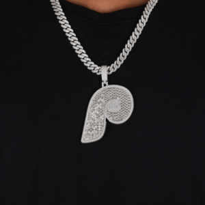 Luxueux diamant Moissanite 925 argent Sterling P pendentif personnalisé style hip-hop glacé pour hommes avec nouveau pendentif de conception personnalisée - Product Image 5