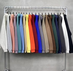 Vente en gros de sweats à capuche 100% coton pour hommes meilleur design doublé col à capuche couleurs unies logo personnalisé taille 6XL pour l'hiver - Product Image 2