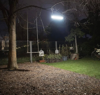 Lumière LED à Piles Solaires IP65 Longue Durée pour un Éclairage Efficace dans les Abri de Voitures, les Arrêts de Bus, les Cours, les Jardins
