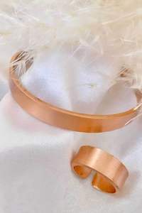 Traditional handmade <b>copper</b> <b>bracelet</b> for global jewelry trade with smooth polish and strong durable construction - Product Image 4