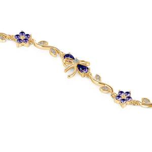 สร้อยข้อมือเงินแท้เจลิยา รูปดอกไม้ห้ากลีบประดับโบว์ พร้อมเพทายและมุก - Product Image 2