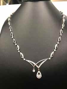 Avec diamants cultivés en laboratoire Collier de haute qualité pour femmes Bijoux avec clarté Vvs - Product Image 2